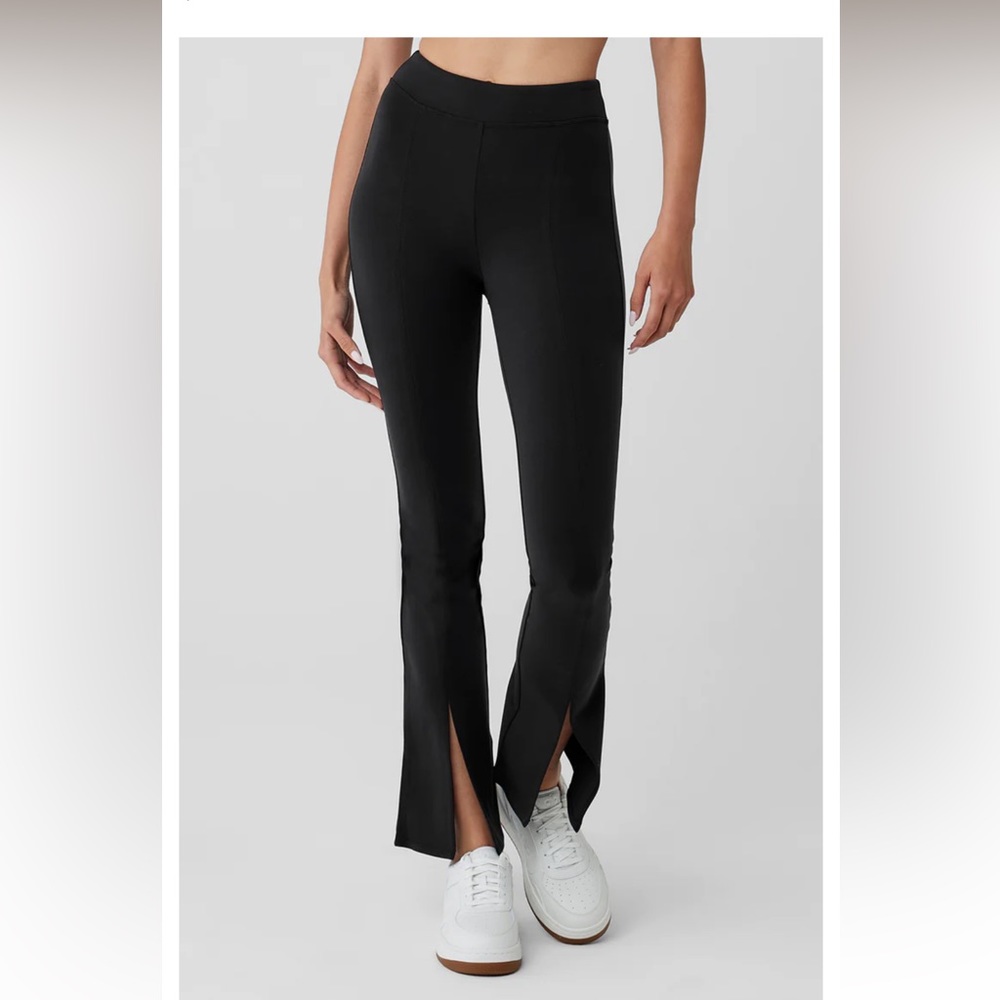 Alo airbrush black high waist flutter legging size xs